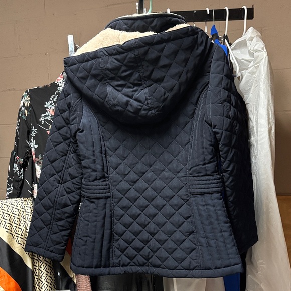 Laundry By Shelli Segal Navy Quilted Jacket - Picture 3 of 7